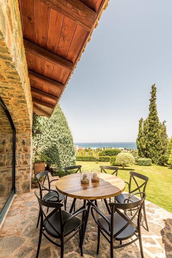 Golden Crest Villa ヘルソニソス エクステリア 写真