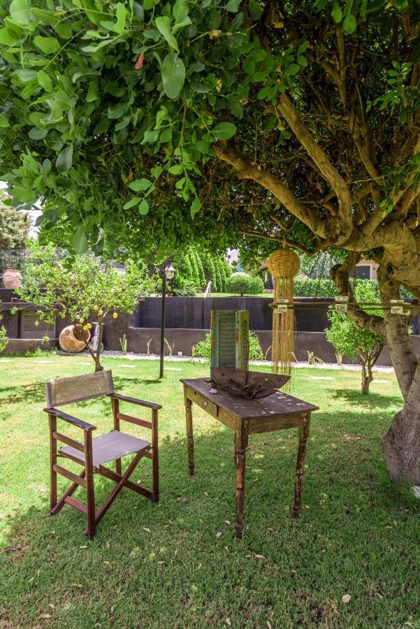 Golden Crest Villa ヘルソニソス エクステリア 写真